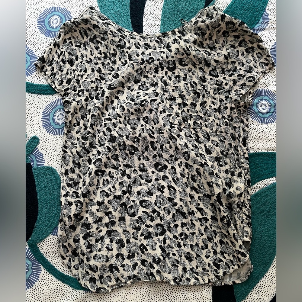 Short sleeve top from h & m
